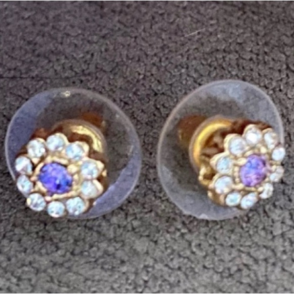 Vintage Style Gold Tone Purple Floral Stud Earrings | Tanzanite Amethyst Look